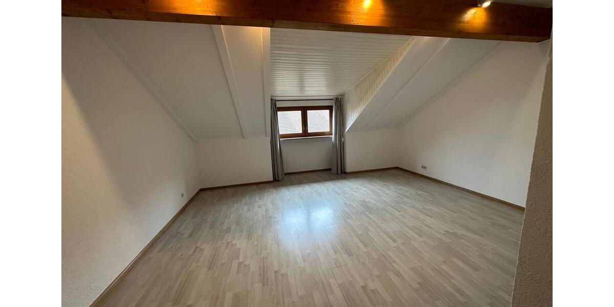 Maisonettenwohnung Schopfheim - 3.5 Zimmer, 94 m&sup2;, 1.050&euro; | Angebot:25017195
