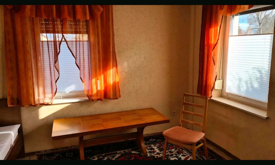 Wohnen auf Zeit Reinsfeld - 1 Zimmer, 180 m&sup2;, 380&euro; | Angebot:26124698