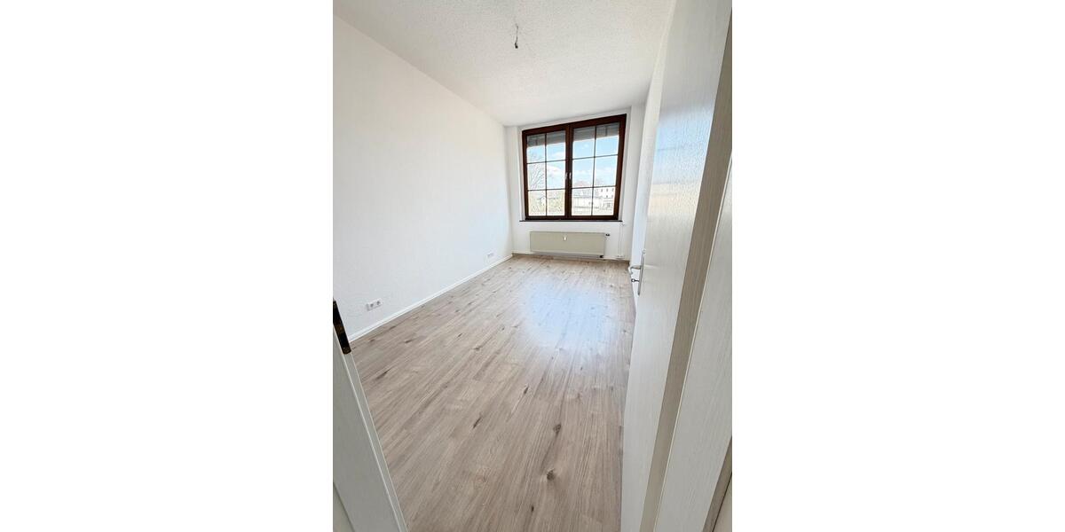 Etagenwohnung Thalheim/Erzgebirge Erzgebirge - 3 Zimmer, 120 m&sup2;, 804&euro; | Angebot:25714823