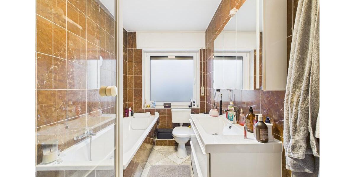 Etagenwohnung Hürth - 2 Zimmer, 60 m&sup2;, 750&euro; | Angebot:24626721