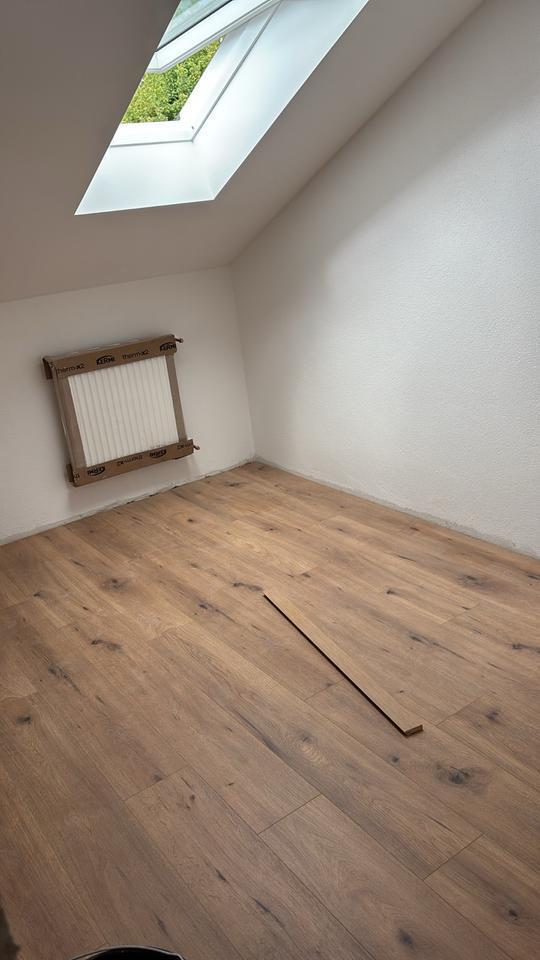 Wohnung zu vermieten.