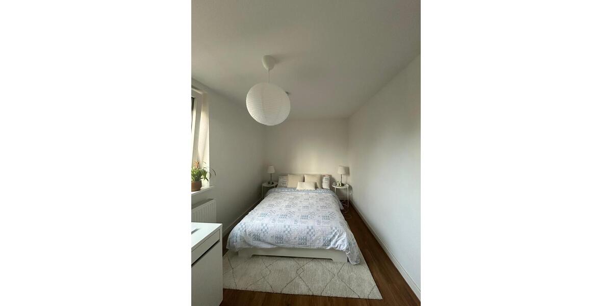 Helles & gemütliches Zimmer zur untermiete 16 zimmer