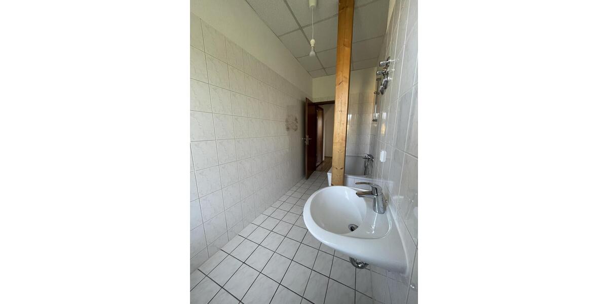 Dachgeschoßwohnung Chemnitz Altendorf - 2 Zimmer, 56 m&sup2;, 348&euro; | Angebot:26439619