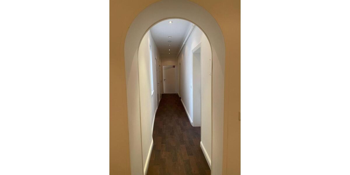 Wohnen auf Zeit Wiesbaden - 1 Zimmer, 98 m&sup2;, 590&euro; | Angebot:24392174