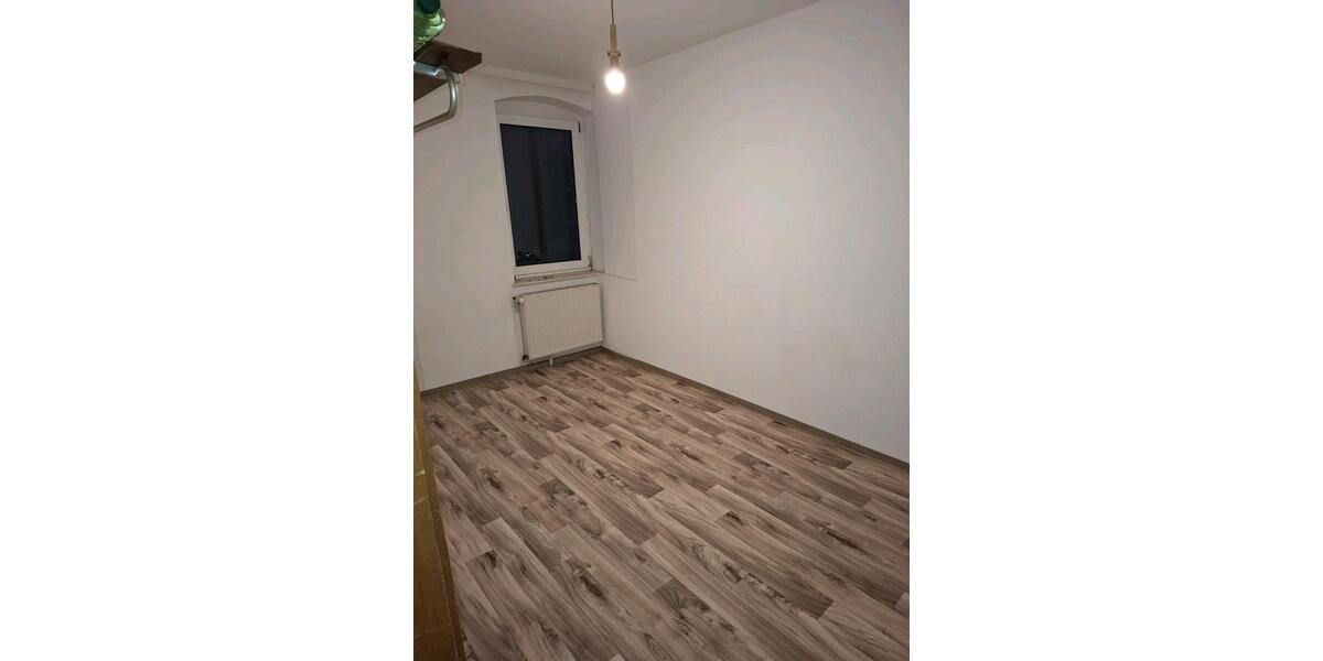 Erdgeschoßwohnung Rinteln - 5 Zimmer, 152 m&sup2;, 1.064&euro; | Angebot:24657729