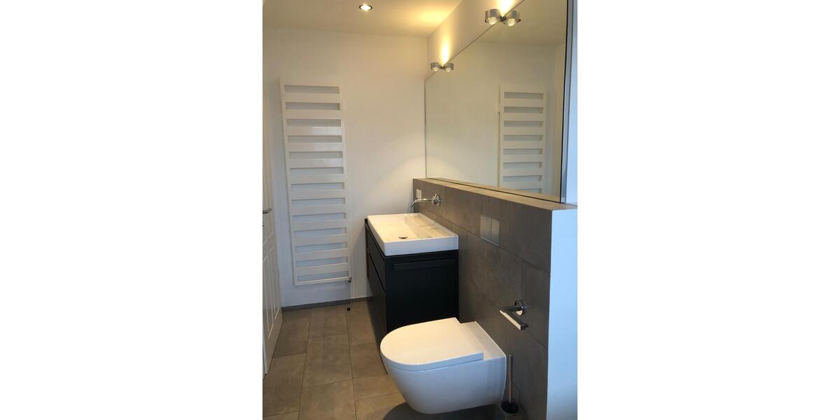 Etagenwohnung München Allach-Untermenzing - 5 Zimmer, 140 m&sup2;, 1.300&euro; | Angebot:25049296