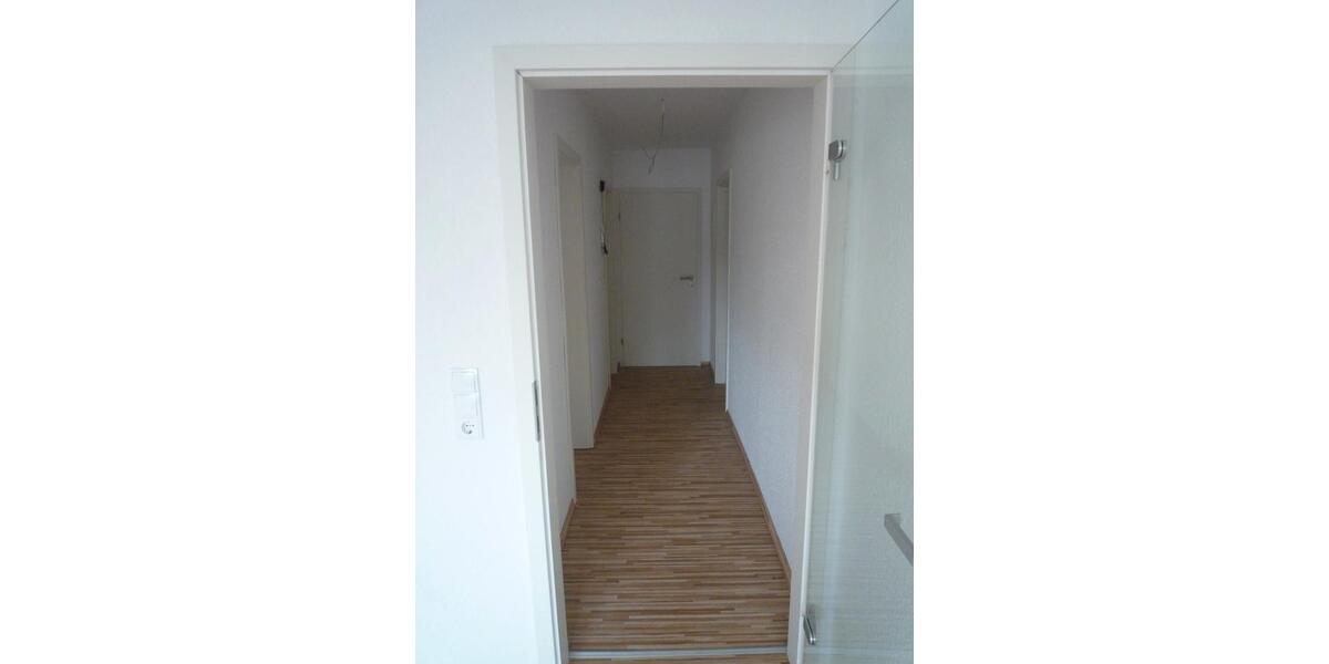 Etagenwohnung Niestetal - 3 Zimmer, 90 m&sup2;, 1.080&euro; | Angebot:26440913