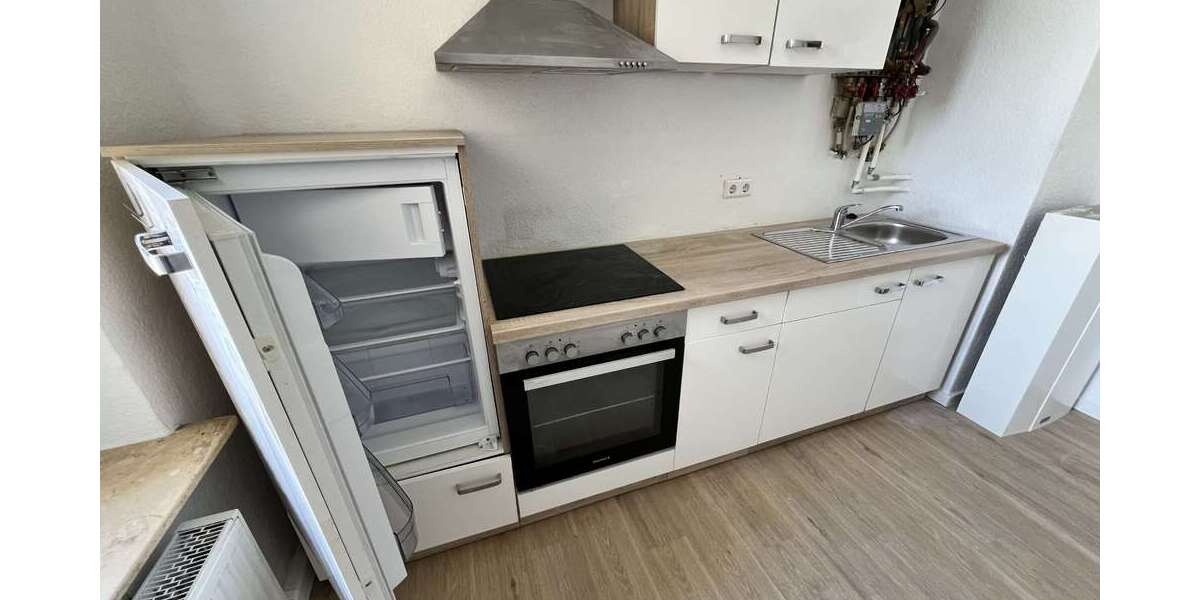 Etagenwohnung Chemnitz Zentrum - 3 Zimmer, 63 m&sup2;, 325&euro; | Angebot:26933095
