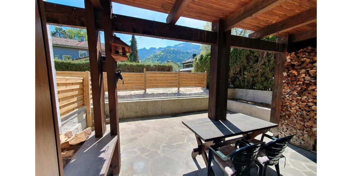 Erdgeschoßwohnung Bayerisch Gmain - 3 Zimmer, 100 m&sup2;, 1.300&euro; | Angebot:26424226