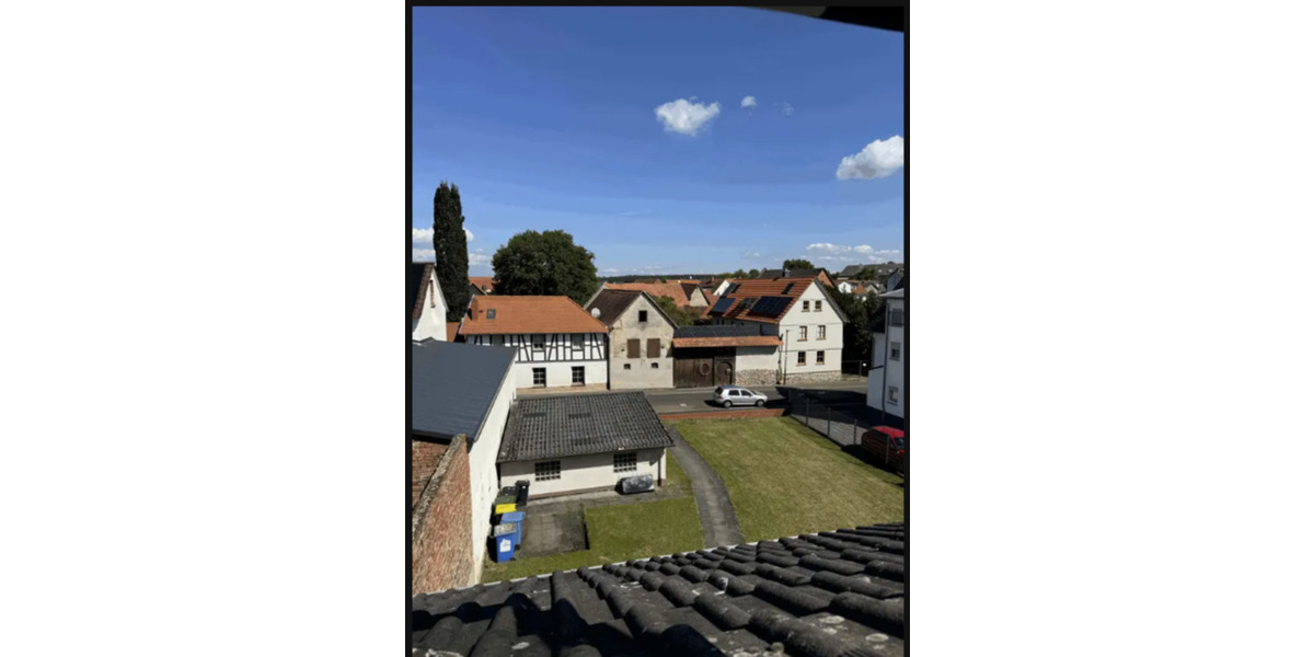 Dachgeschoßwohnung Linden - 3 Zimmer, 80 m&sup2;, 650&euro; | Angebot:24710368