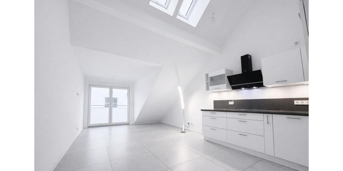 Dachgeschoßwohnung Sankt Ingbert - 2 Zimmer, 71 m&sup2;, 730&euro; | Angebot:25904967