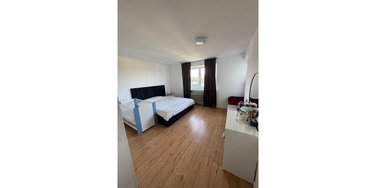 Etagenwohnung Lemgo - 3 Zimmer, 79 m&sup2;, 630&euro; | Angebot:26231138