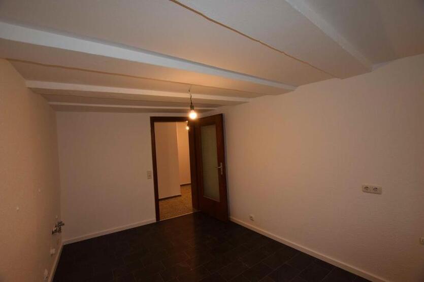 +++ Ich wurde renoviert! Charmante 4-Raumwohnung über 2 Etagen mit Tageslichtbad +++ zimmer