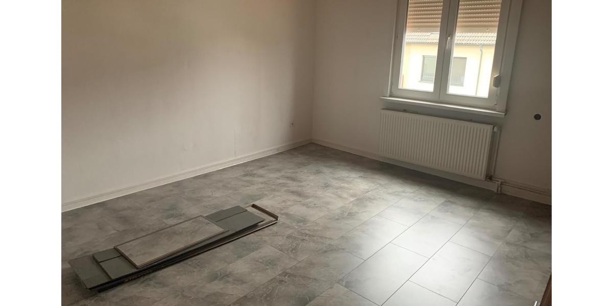 Kelsterbach - Renovierte 2-Zimmer-Wohnung 2 zimmer