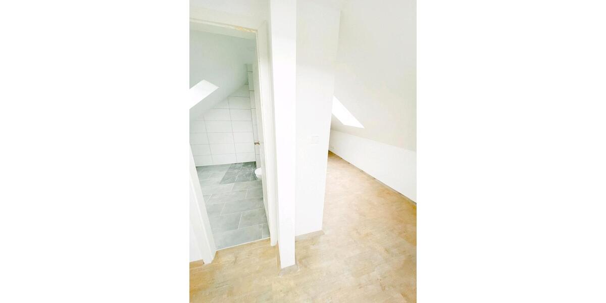 Etagenwohnung Magdeburg Nordwest - 4 Zimmer, 90 m&sup2;, 900&euro; | Angebot:26276447