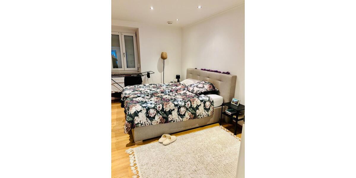 2-Zimmer-Wohnung, ca 50 qm in der Heerstraße 2 zimmer