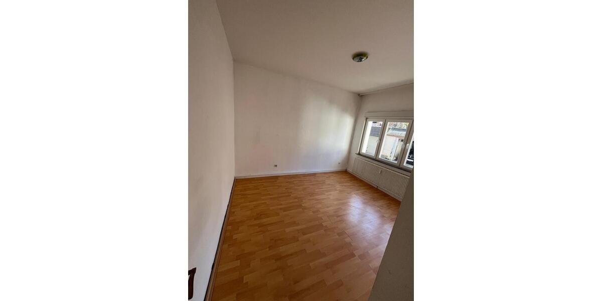 Erdgeschoßwohnung Lüdenscheid - 3 Zimmer, 72 m&sup2;, 600&euro; | Angebot:24804564