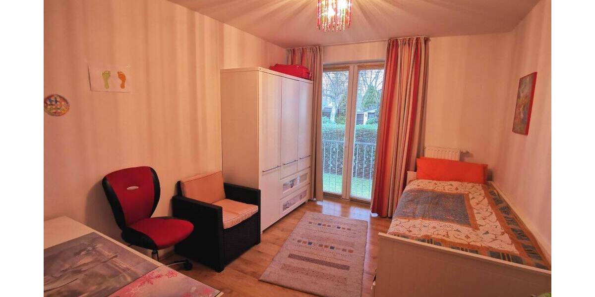 Etagenwohnung Wedel - 4 Zimmer, 99 m&sup2;, 1.400&euro; | Angebot:26190439