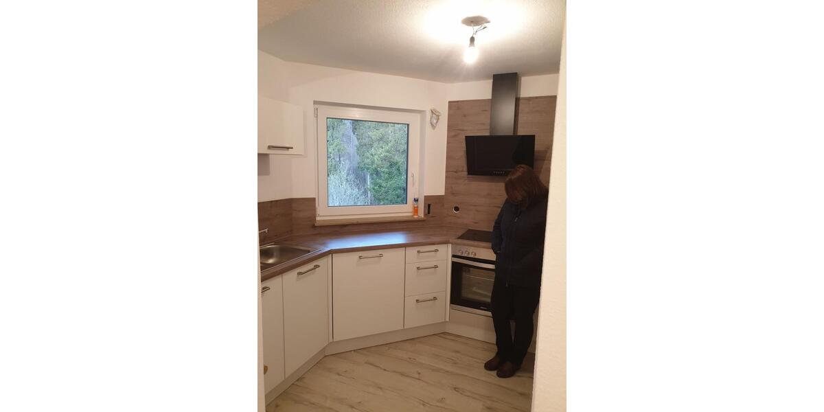 Dachgeschoßwohnung Tuttlingen - 2.5 Zimmer, 75 m&sup2;, 700&euro; | Angebot:25051503