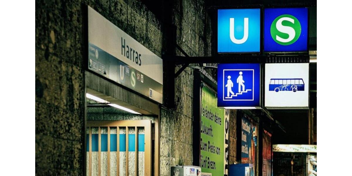 Möbl. 12m2 Zi. in 3er-berufstätigen-WG in München-Sendling 15.01 5 zimmer