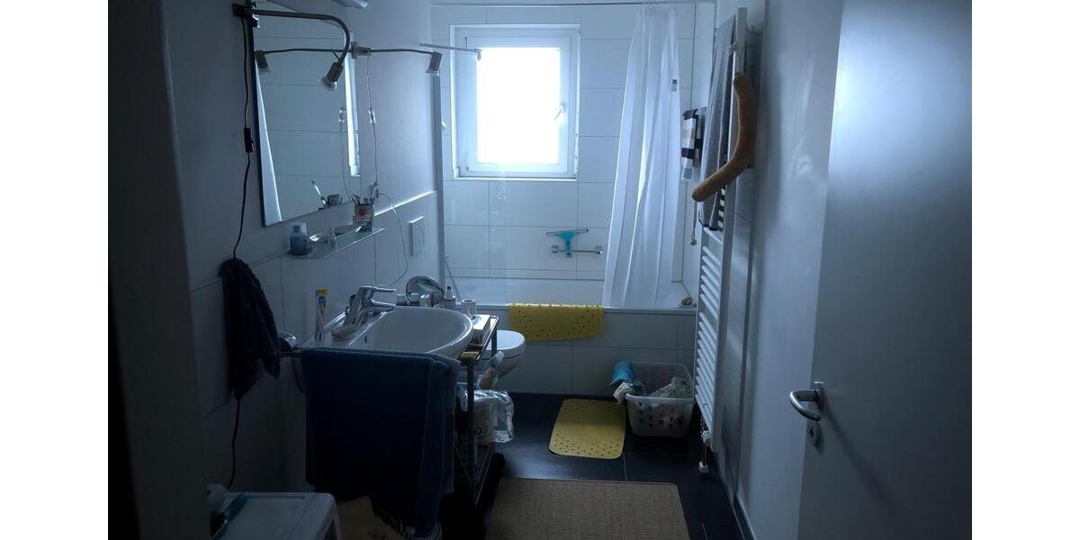 Dachgeschoßwohnung Düsseldorf Stadtbezirk 6 - 2 Zimmer, 80 m&sup2;, 1.772&euro; | Angebot:26020383