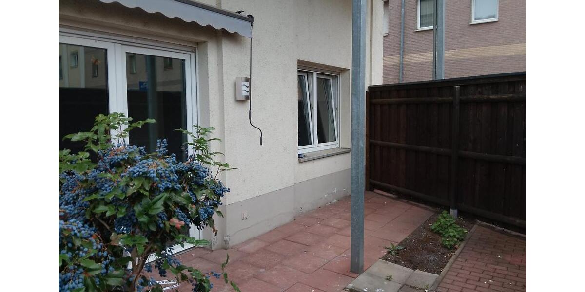 Erdgeschoßwohnung Werdau - 4 Zimmer, 95 m&sup2;, 740&euro; | Angebot:25042195