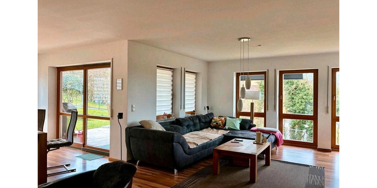 Einfamilienhaus Remlingen - 6 Zimmer, 210 m&sup2;, 1.690&euro; | Angebot:25948194