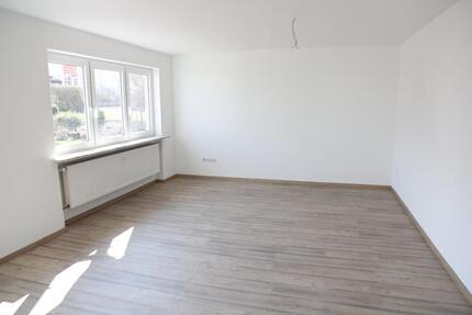 Wohnung Grub am Forst - 3 Zimmer, 93 m&sup2;, 750&euro; | Angebot:24624932