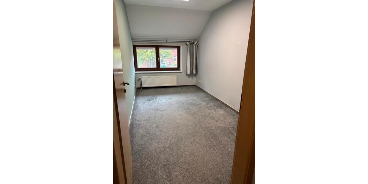 Dachgeschoßwohnung Tarmstedt - 4 Zimmer, 101 m&sup2;, 750&euro; | Angebot:24637461