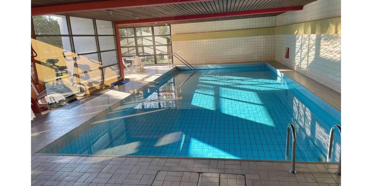 Etagenwohnung Saarbrücken St Johann - 4 Zimmer, 141 m&sup2;, 1.550&euro; | Angebot:25701499