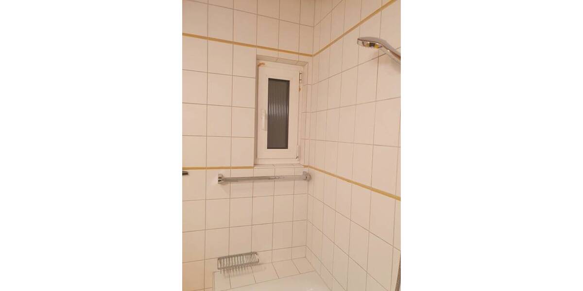 Etagenwohnung Burglengenfeld - 2 Zimmer, 76 m&sup2;, 532&euro; | Angebot:26276084