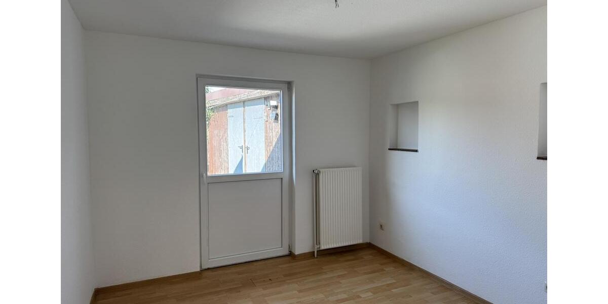 Erdgeschoßwohnung Burg (Dithmarschen) - 2 Zimmer, 51 m&sup2;, 500&euro; | Angebot:26665944