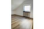 3 WG-Zimmer-DG-Wohnung in zentraler Lage zimmer