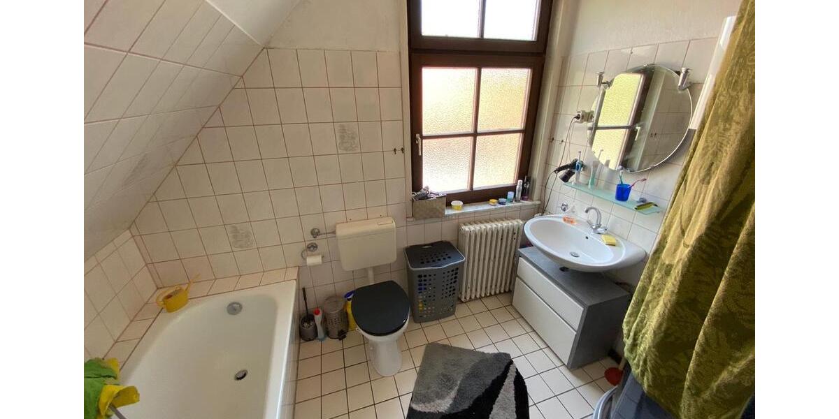 Etagenwohnung Stolzenau - 3 Zimmer, 140 m&sup2;, 600&euro; | Angebot:26095458