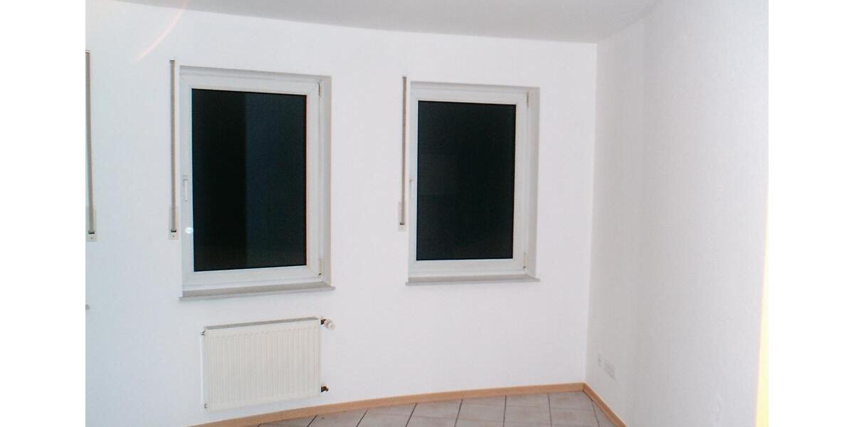 Dachgeschoßwohnung Bitburg - 3 Zimmer, 63 m&sup2;, 580&euro; | Angebot:25883296
