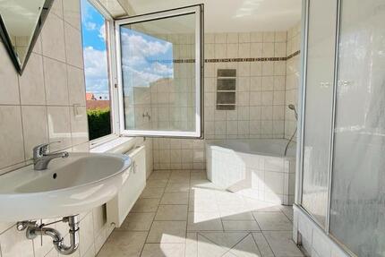 Wohnung Magdeburg - 3 Zimmer, 86 m&sup2;, 650&euro; | Angebot:23913165