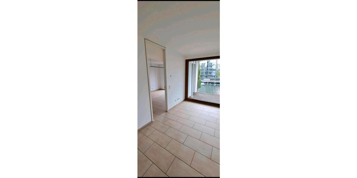 Etagenwohnung Frankfurt am Main Gutleutviertel - 4 Zimmer, 138 m&sup2;, 3.000&euro; | Angebot:26676025