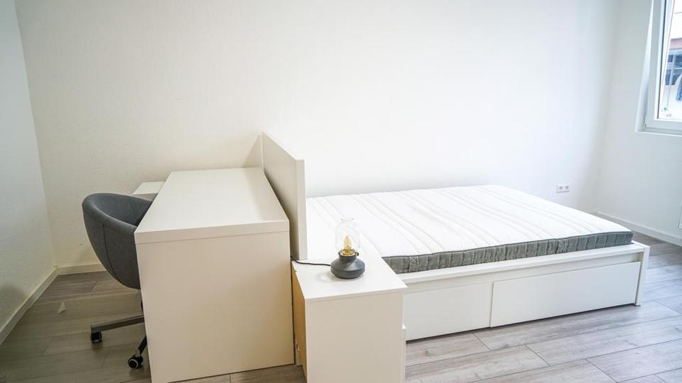 WG für Studierende der Finanzschule Edenkoben 8 zimmer