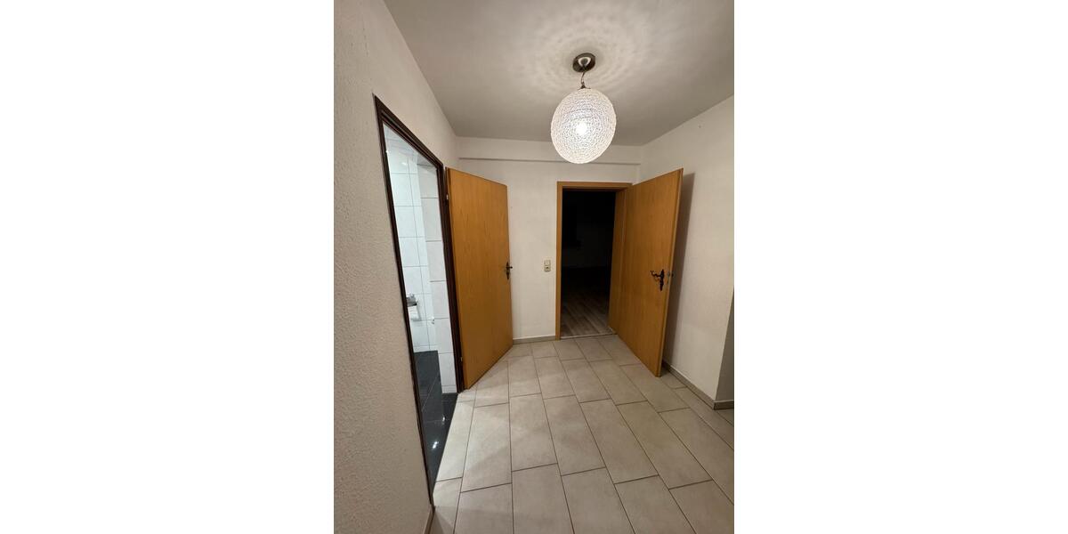 4-Zimmer-Wohnung mit Terrasse & Garage – Bergheim-Zieverich 4 zimmer