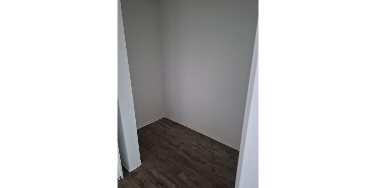 Etagenwohnung Rechlin - 3 Zimmer, 83 m&sup2;, 835&euro; | Angebot:26459902