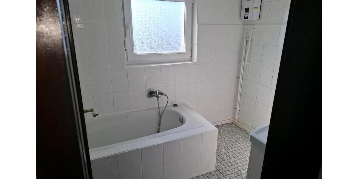 Etagenwohnung Höhr-Grenzhausen Grenzhausen - 4 Zimmer, 95 m&sup2;, 1.200&euro; | Angebot:26187638