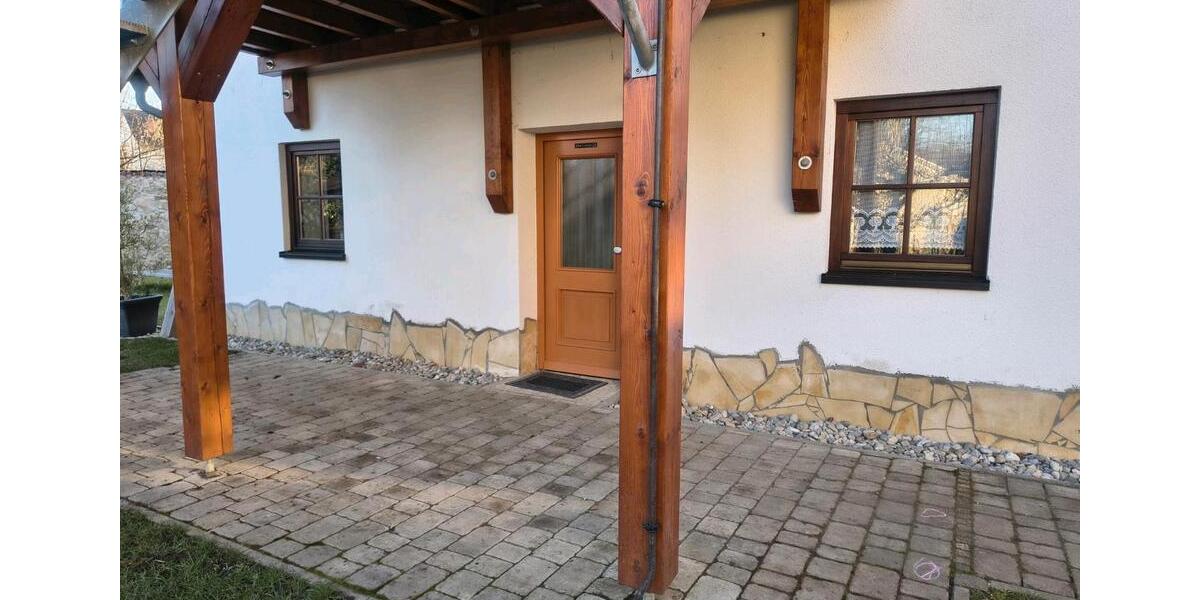 Erdgeschoßwohnung Oettingen in Bayern - 2 Zimmer, 90 m&sup2;, 850&euro; | Angebot:26025720