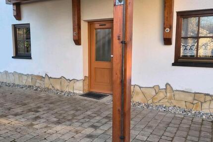 Wohnung Oettingen in Bayern - 2 Zimmer, 90 m&sup2;, 850&euro; | Angebot:26025720