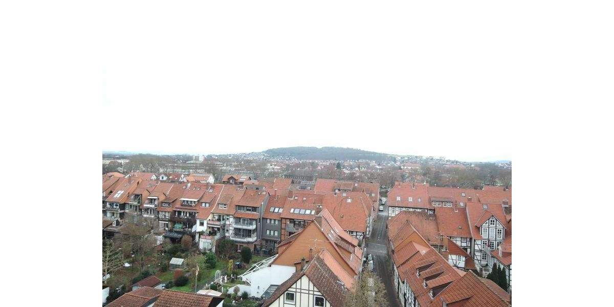 Helle, gepflegte und seniorengerechte Etagenwohnung mit Fahrstuhl und großer Dachterrasse direkt in der Innenstadt 3 zimmer