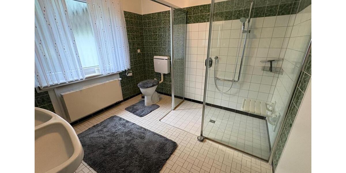 Erdgeschoßwohnung Emstek - 3 Zimmer, 120 m&sup2;, 970&euro; | Angebot:26549585