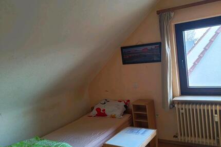 Wohnen auf Zeit Filderstadt - 1 Zimmer, 12 m&sup2;, 430&euro; | Angebot:26268217