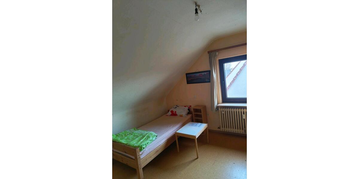 Wohnen auf Zeit Filderstadt - 1 Zimmer, 12 m&sup2;, 430&euro; | Angebot:26268217