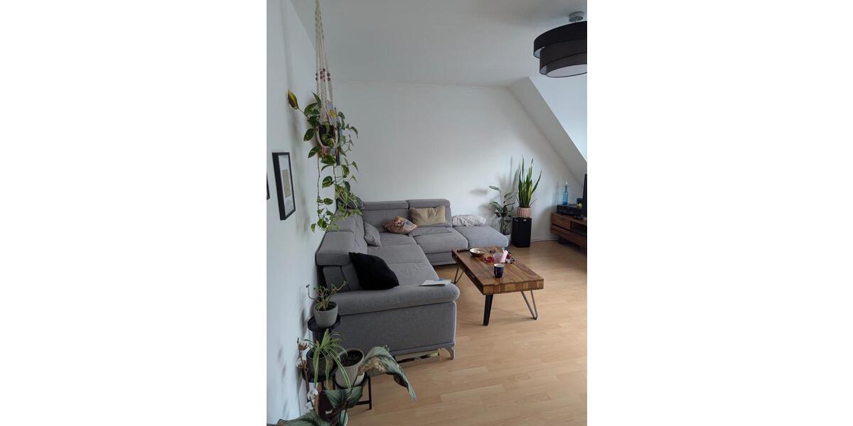 Dachgeschoßwohnung Bremen Schwachhausen - 3 Zimmer, 67 m&sup2;, 835&euro; | Angebot:25482036
