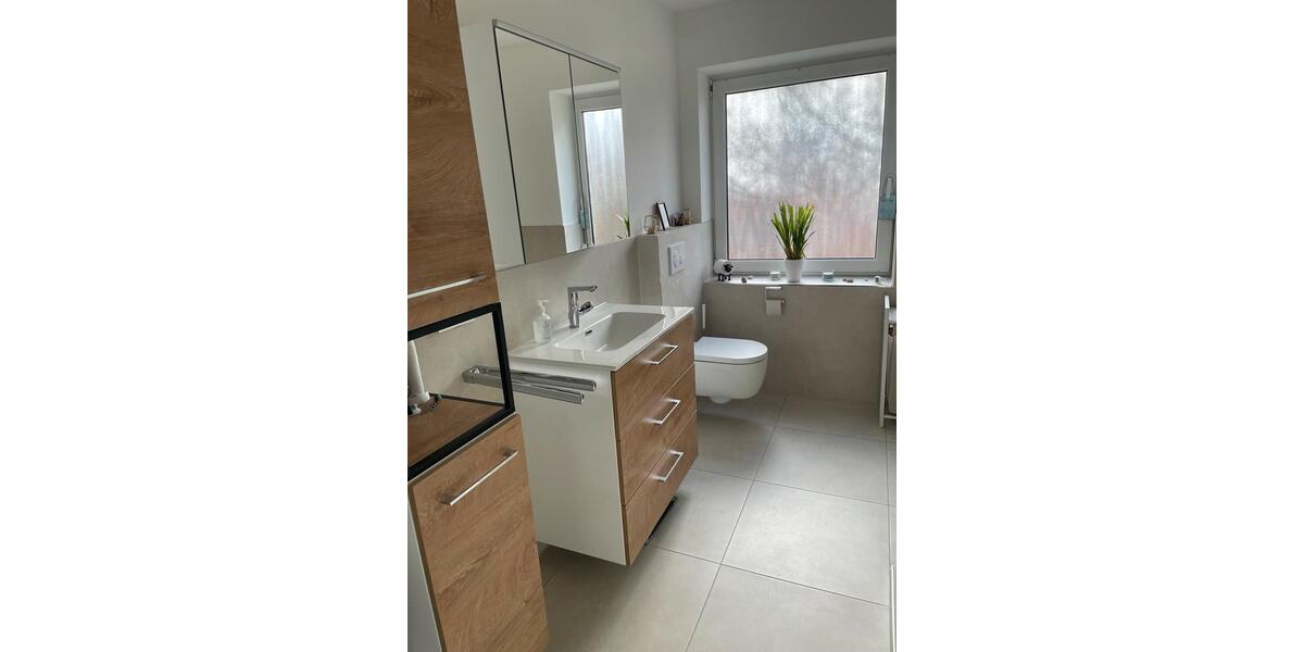 Hochparterre Loxstedt - 3 Zimmer, 83 m&sup2;, 850&euro; | Angebot:25964891