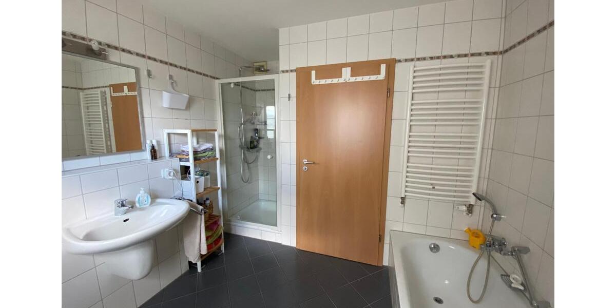 Etagenwohnung Großenlüder - 3 Zimmer, 79 m&sup2;, 658&euro; | Angebot:26566701